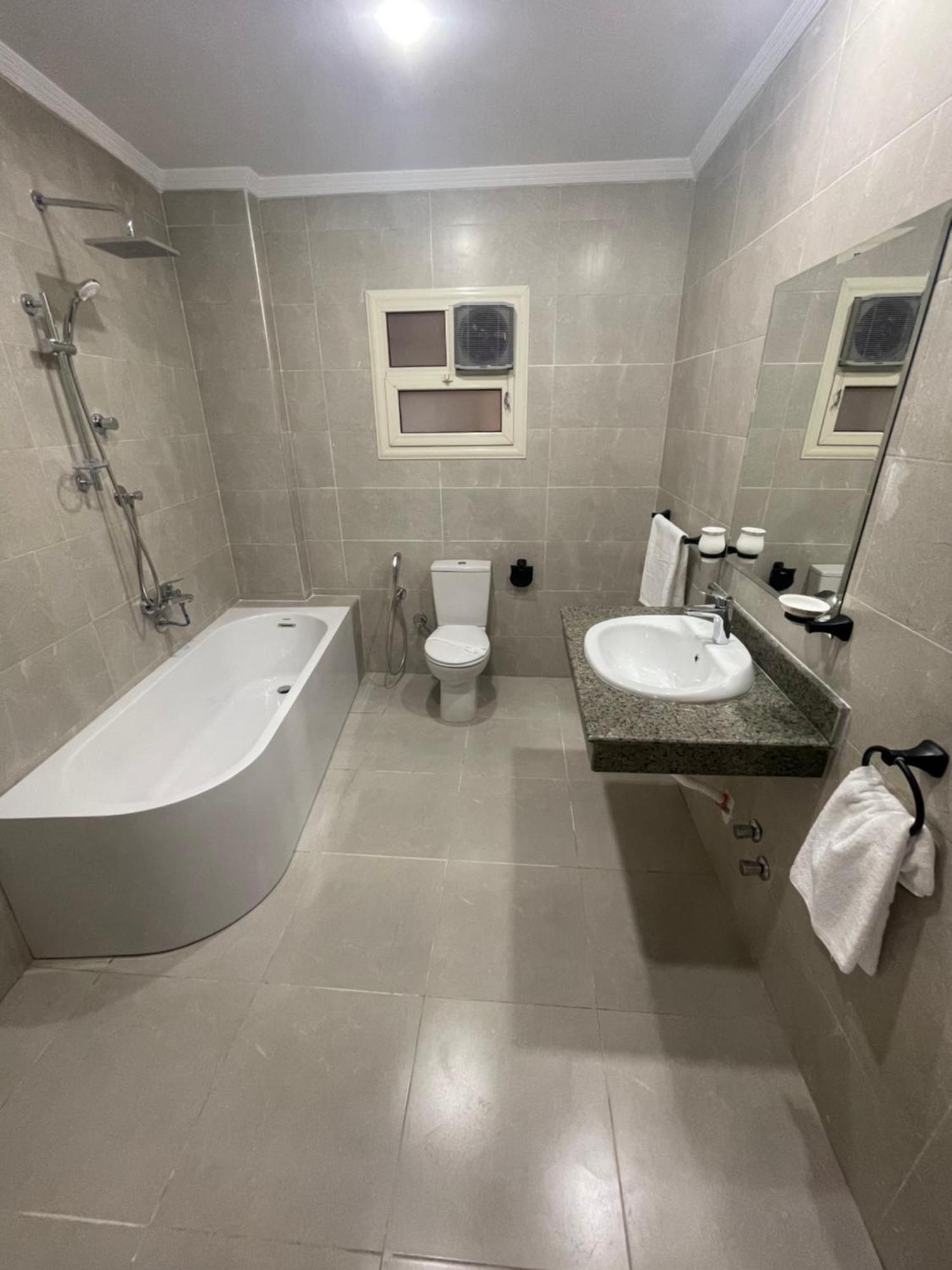 New Lotus Hotel 3*