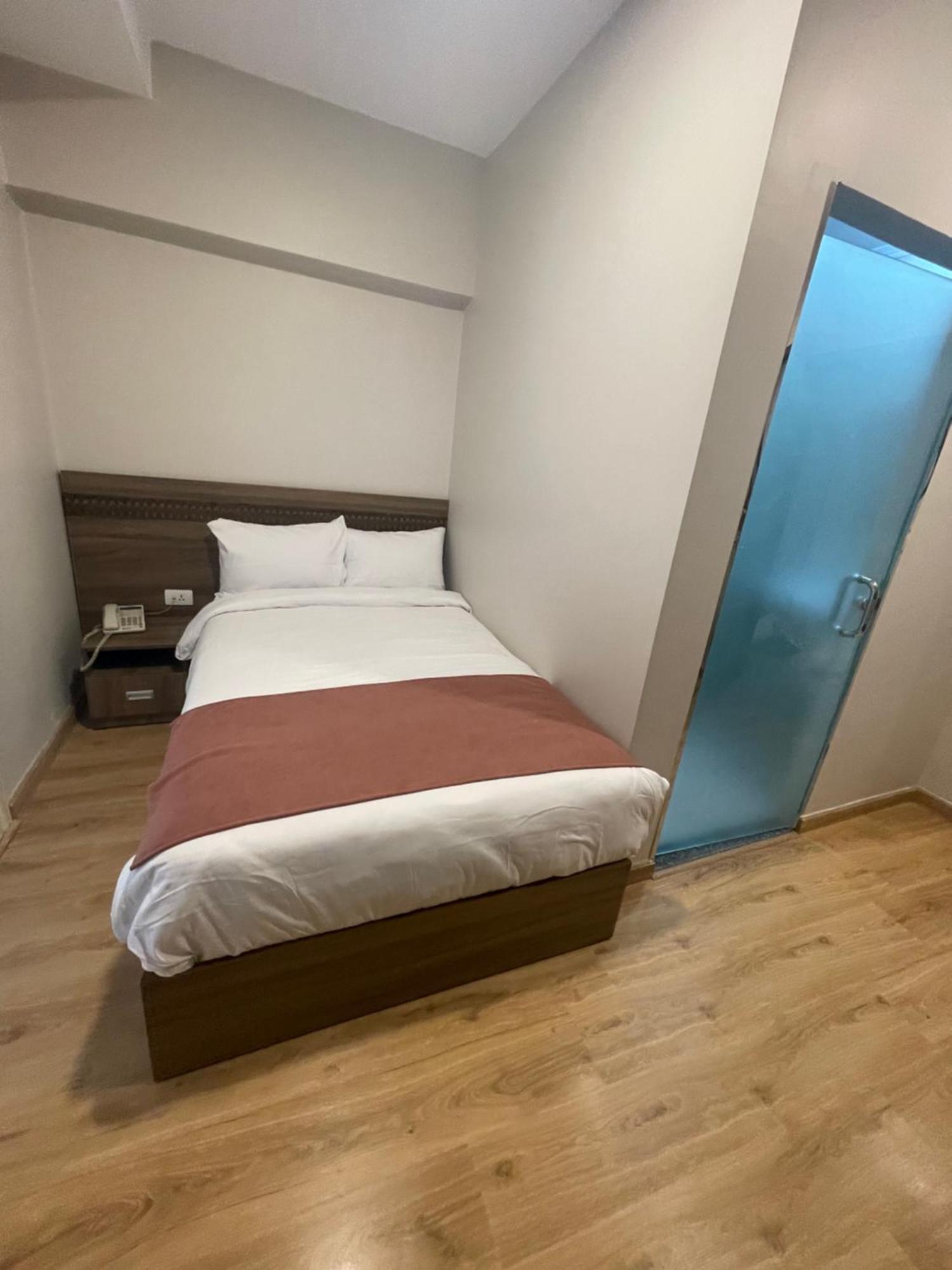 New Lotus Hotel 3*