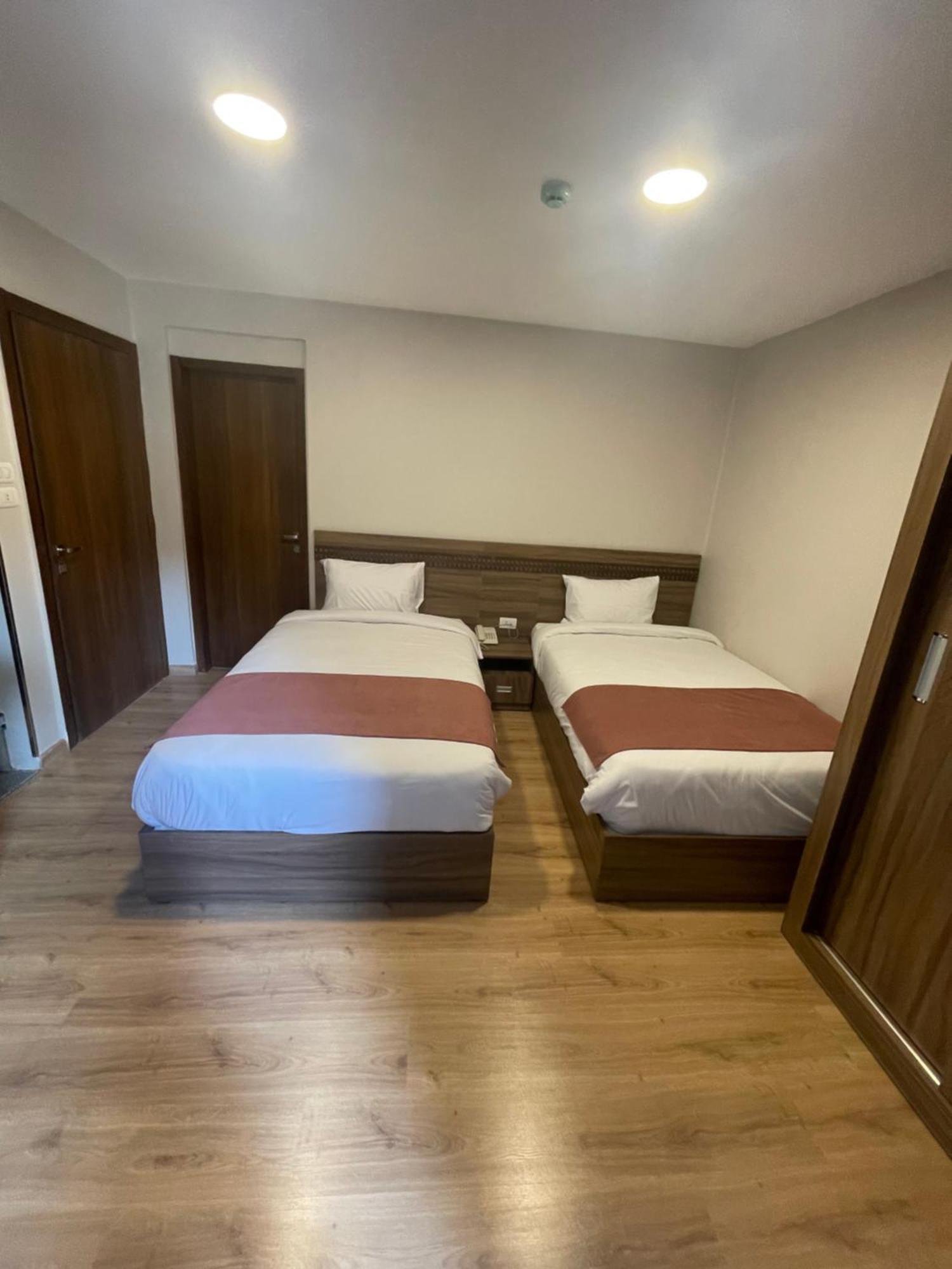 Hotel New Lotus